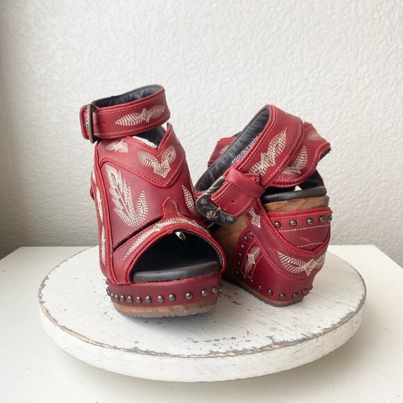 Lane Boots LEXINGTON Womens Red Wedges 7.5 Western Sandals Cowgirl Wooden Heels - Picture 1 of 11